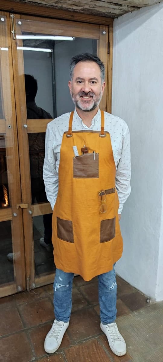 Diego Silva at his workbench